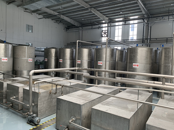 Giá máy làm xi-rô đường