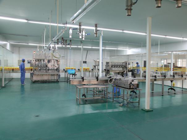 Dây chuyền sản xuất chất tẩy lỏng tự động