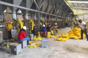 Nhà sản xuất dây chuyền sản xuất bột giặt hoàn toàn tự động