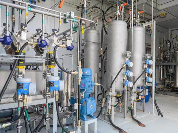 Máy sản xuất hydro điện phân nước kiềm