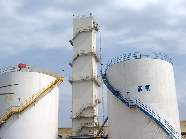 Nhà máy sản xuất tách khí bằng năng lượng mặt trời bảo vệ môi trường