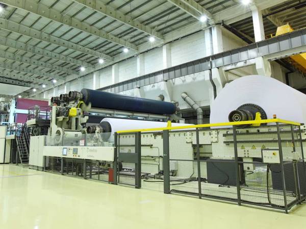 Máy làm giấy thuốc lá tự động